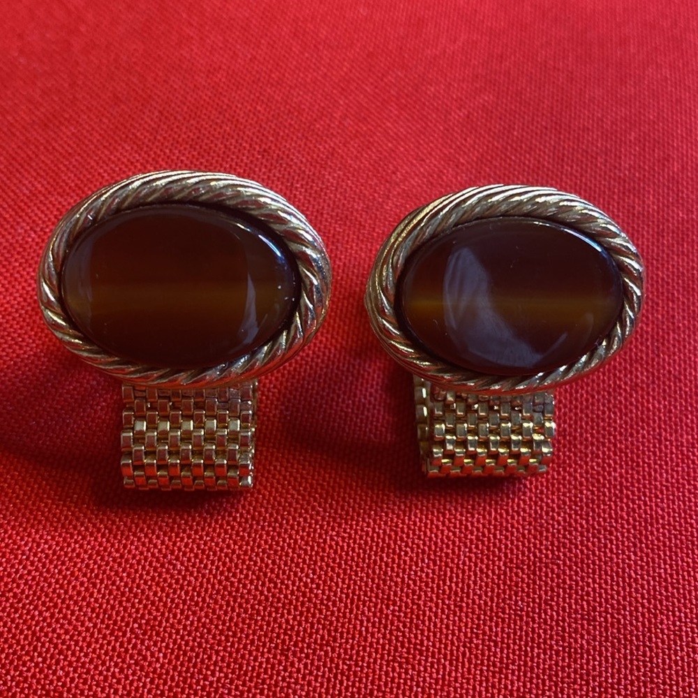 Vintage Tiger Eye Gold Cufflinks with Wrap Mesh
